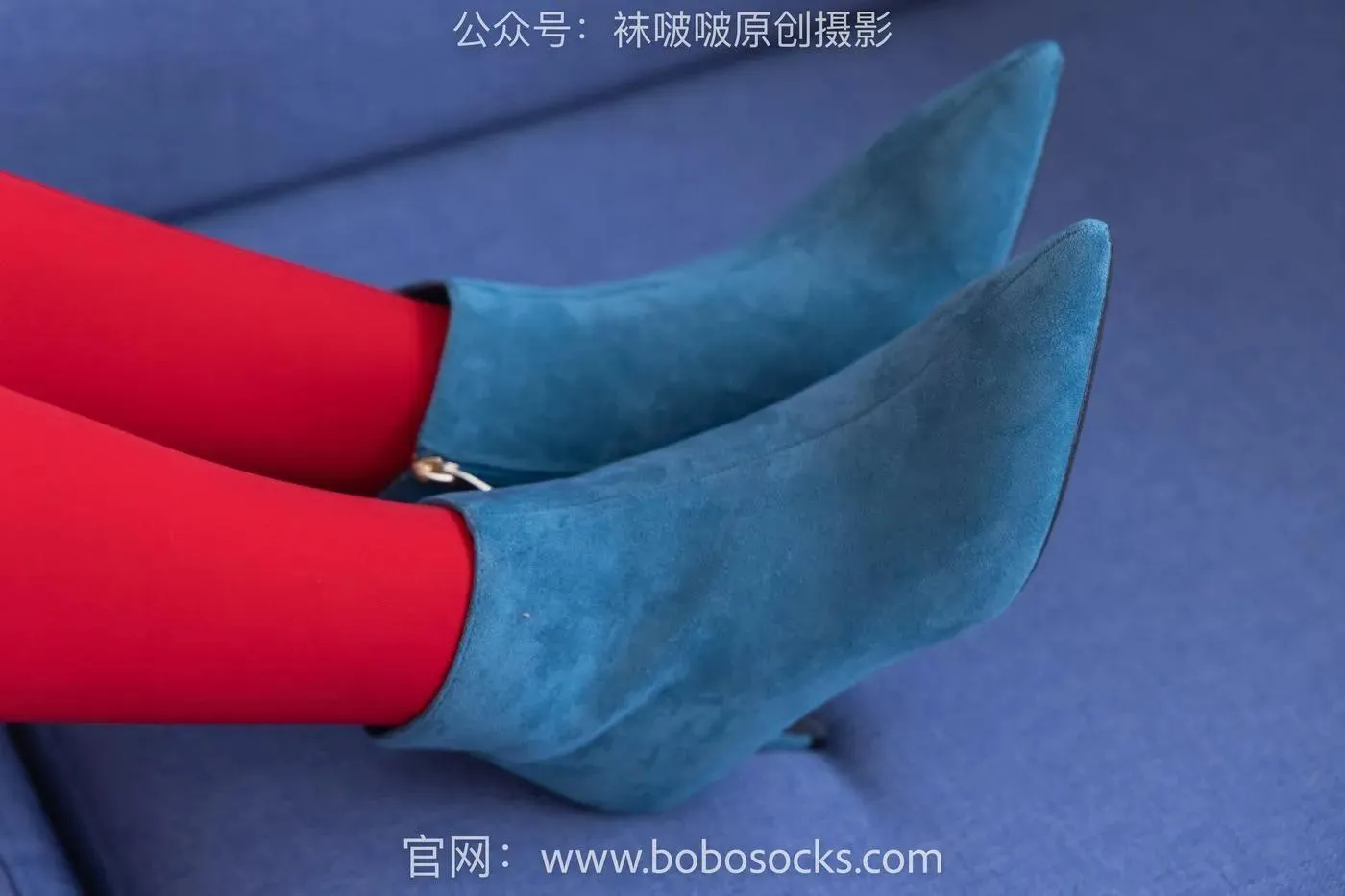 [BoBoSocks袜啵啵]NO.132 小甜豆-aj1板鞋、蓝色短靴、厚黑丝、厚红丝 [145P]插图5